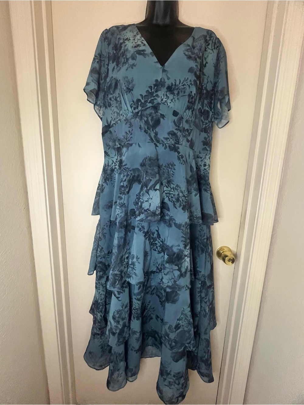 Ador Blue Floral Tiered V-Neck Women's Dress